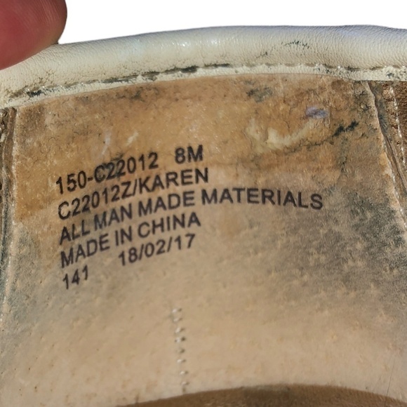 CLIFFS BY WHITE MOUNTAIN Karen Shoes Women's Size US8 Off White Flats Perforate - Picture 5 of 10